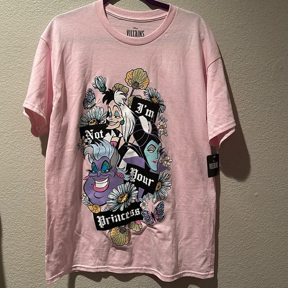 NWT Disney Villains “I’m Not your Princess” tee Cruella Maleficent Ursula L